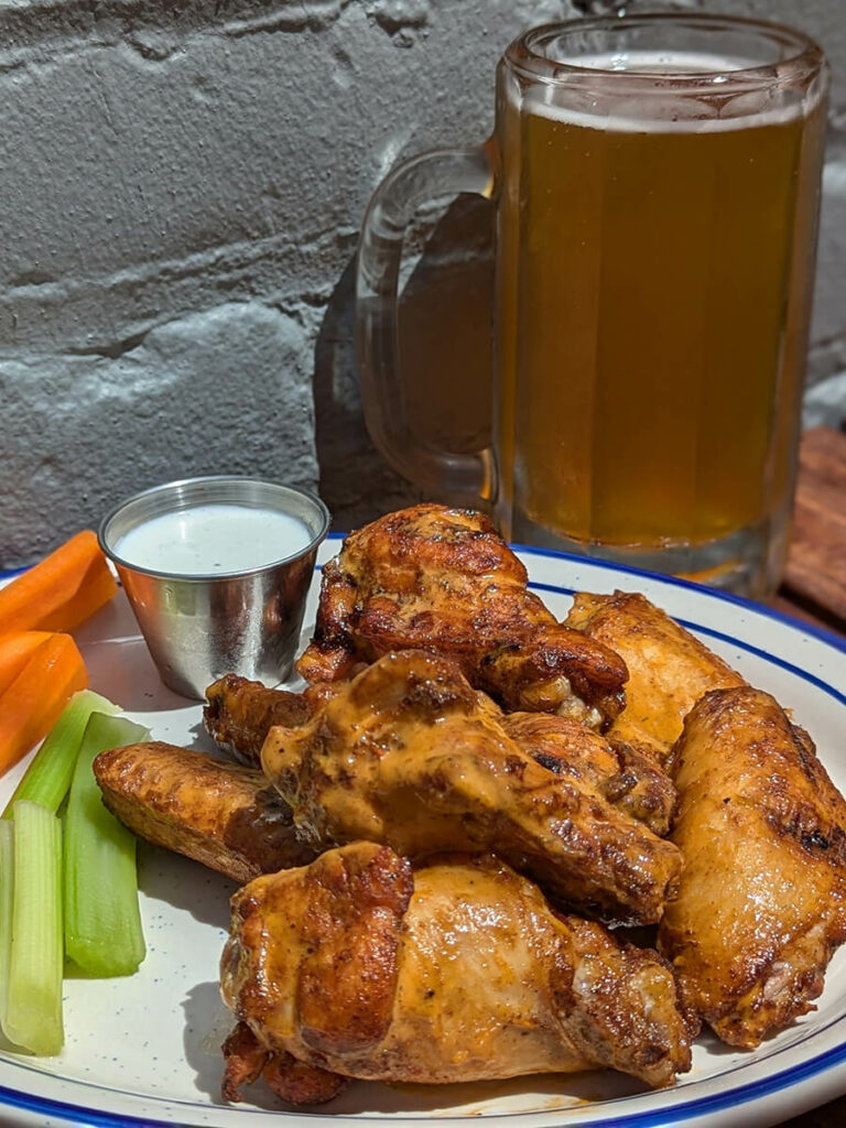 Jaybird Tavern Wings